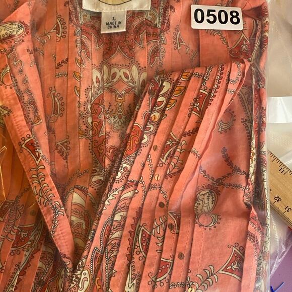 Talbots Blouse Women’s Large Floral Paisley Pin Tuck Pleats Classic Business - Picture 7 of 7